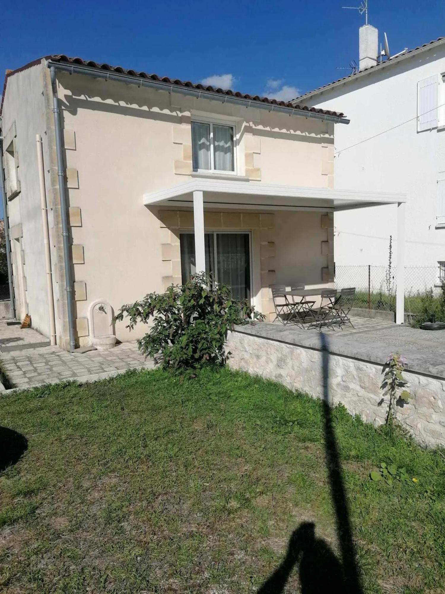 Maison Charmante A Saint-Georges-De-Didonne Avec Jardin Buitenkant foto